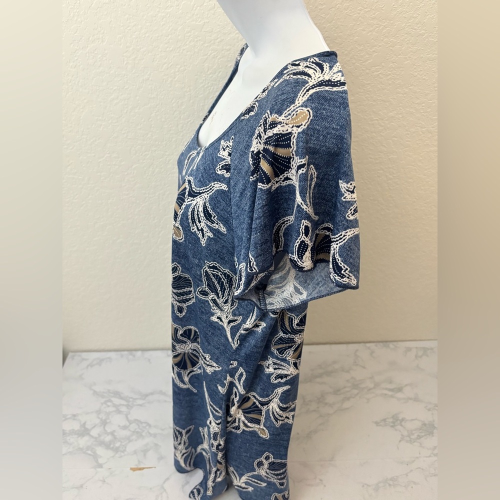 Brittany Black Short Sleeve Layered Top Women’s M Blue Floral Pullover Blouse - Picture 2 of 4